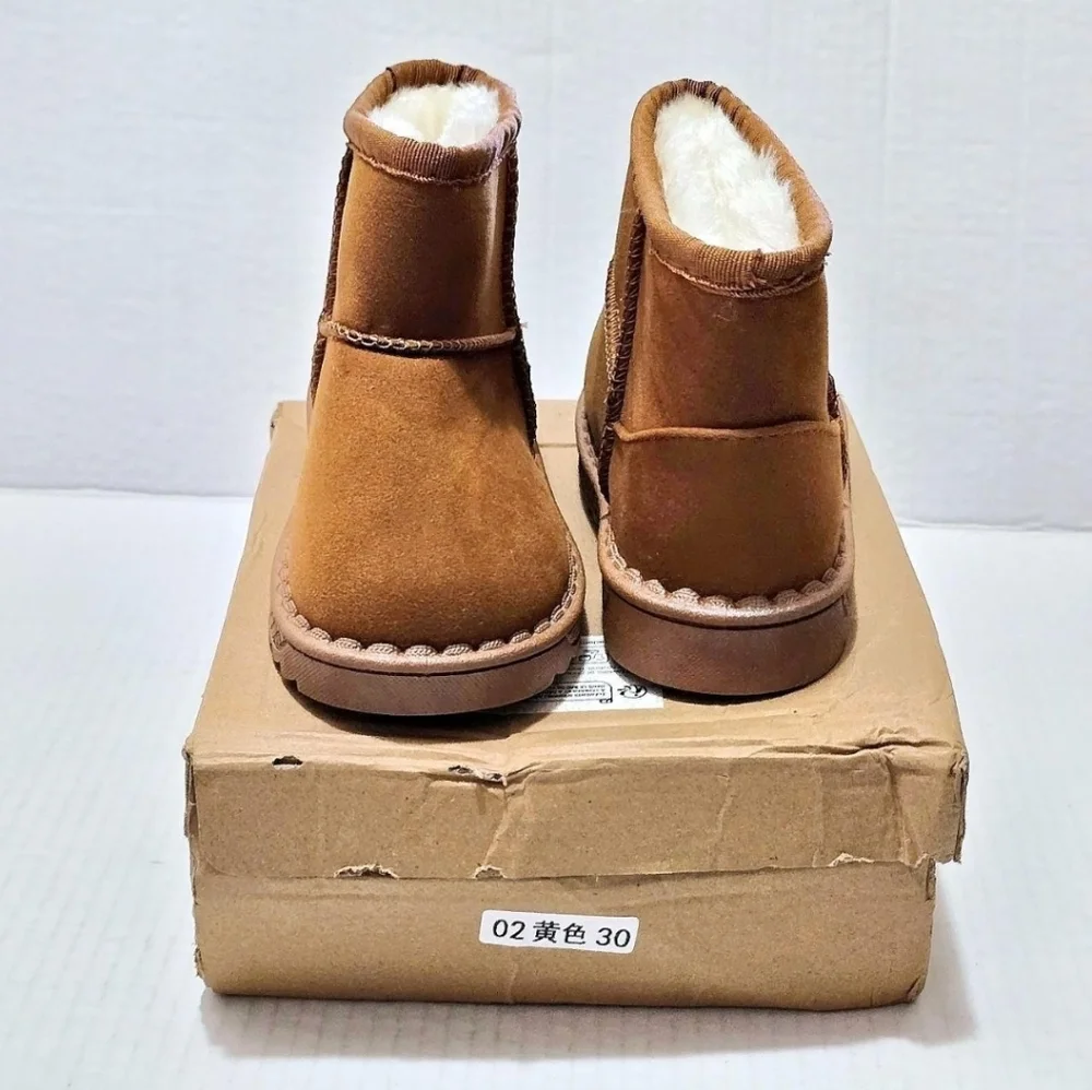 Cozy Snow Boots Kids Unisex Size EU30 Brown Fuzzy Warm Winter Pull-On Casual